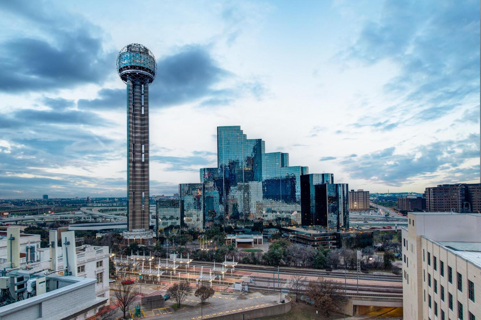 Holiday Inn Express - Dallas Downtown By Ihg Eksteriør billede